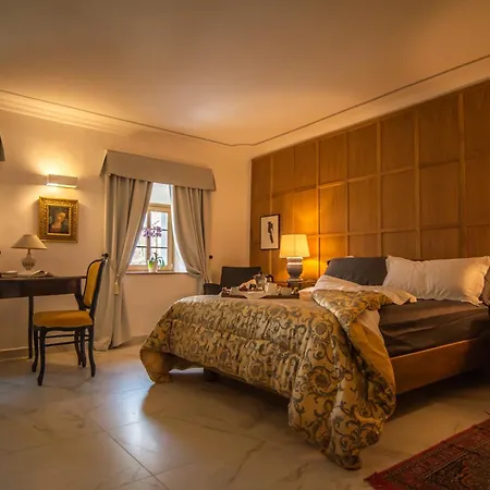 Bed & Breakfast Saunu Dvor - Saunus Court 4*