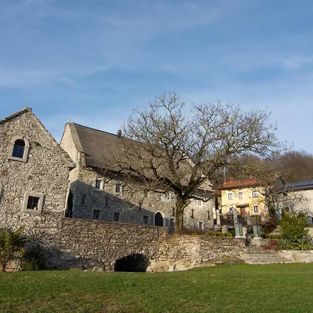 Bed & Breakfast Saunu Dvor - Saunus Court 4*