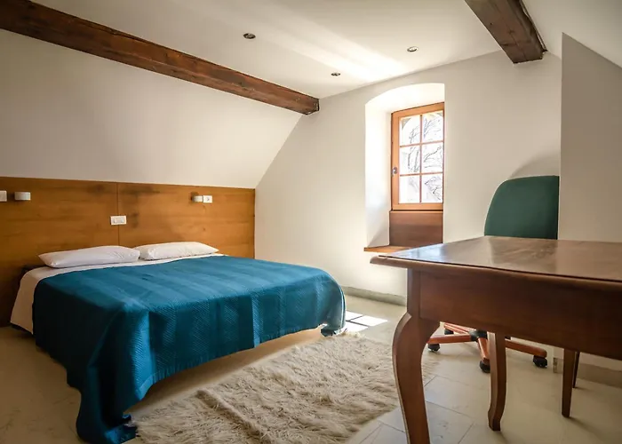 Saunu Dvor * Tolminski Lom