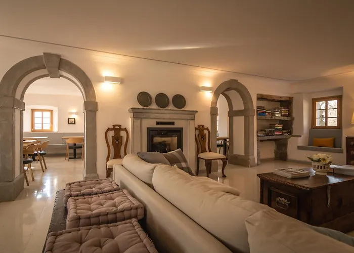 Saunu Dvor Tolminski Lom