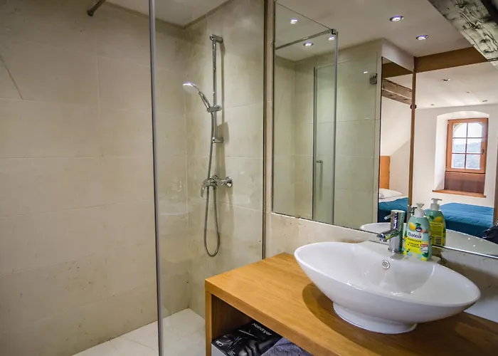 Saunu Dvor Oda ve Kahvaltı *